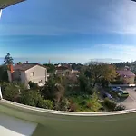 Doris Apartamento