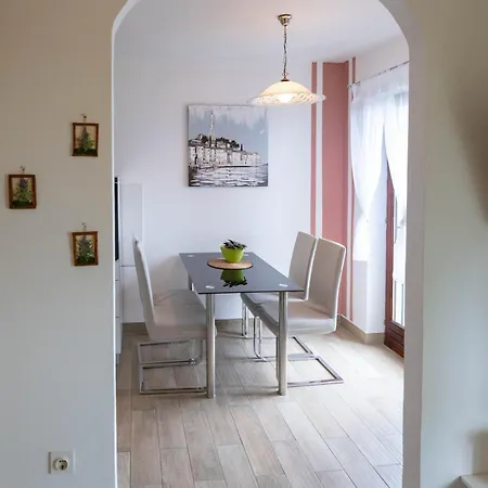 Doris Apartmán Lovran